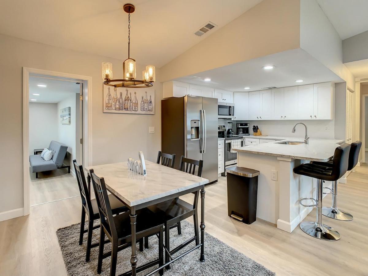 Crown Jewel Of Clearwater 10-15 Min To Beach 5 Min To St Pete Airport Villa Ngoại thất bức ảnh