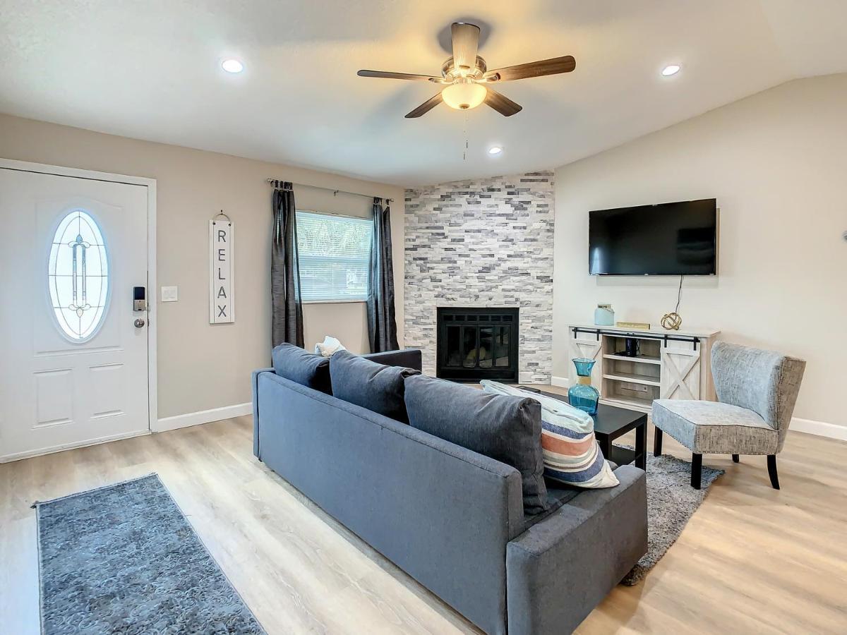Crown Jewel Of Clearwater 10-15 Min To Beach 5 Min To St Pete Airport Villa Ngoại thất bức ảnh
