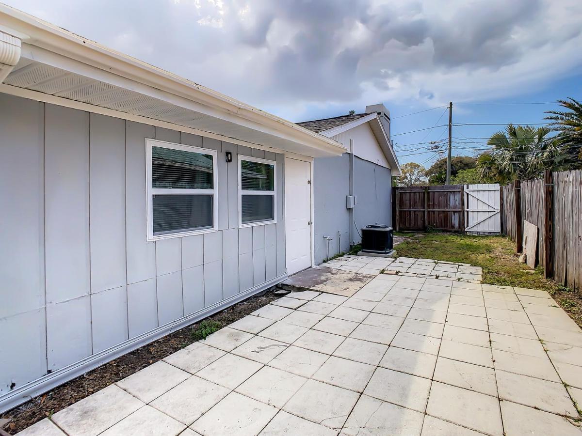 Crown Jewel Of Clearwater 10-15 Min To Beach 5 Min To St Pete Airport Villa Ngoại thất bức ảnh