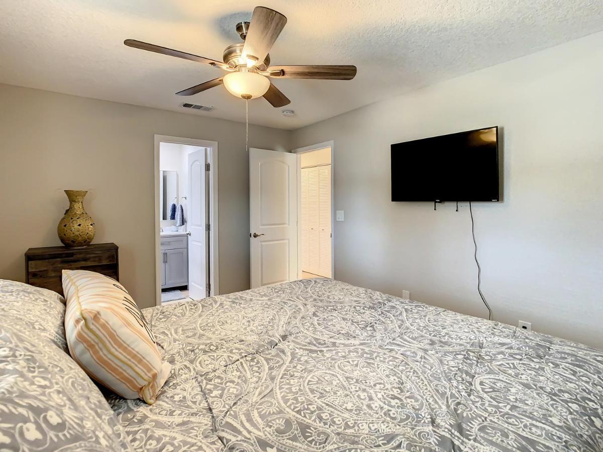 Crown Jewel Of Clearwater 10-15 Min To Beach 5 Min To St Pete Airport Villa Ngoại thất bức ảnh
